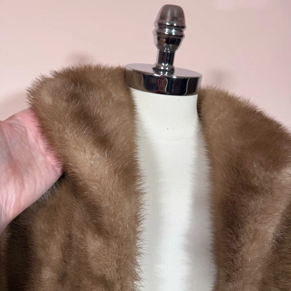 Vintage 1940’s 50’s Retro Real Fur Camel Tan Blonde Mink Stole Cape
